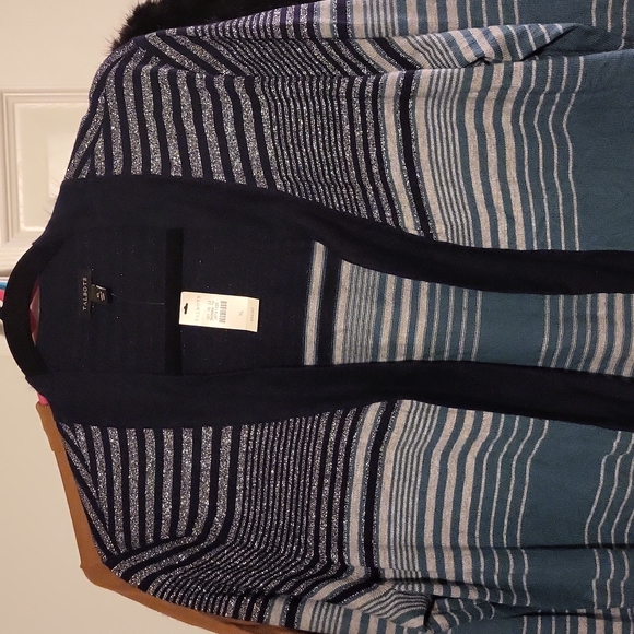 New Talbots sweater - Picture 2 of 5